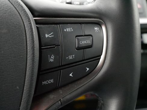 Used 2024 Lexus UX 250h F Sport AWD/4WD image 25