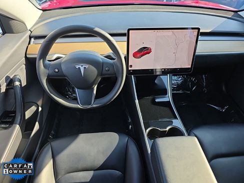 Used 2019 Tesla Model 3 Standard Range Plus image 35