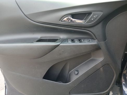 Used 2019 Chevrolet Equinox LT AWD/4WD image 19