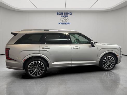 Certified 2026 Hyundai Palisade Calligraphy AWD/4WD image 6
