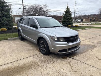 Used 2018 Dodge Journey SE w/ Connectivity Group