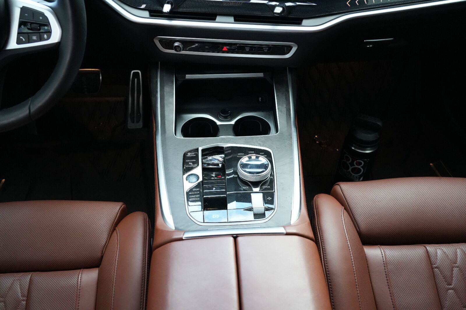 Used 2026 BMW X7 xDrive40i w/ Executive Package AWD/4WD image 23
