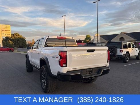 Used 2024 Chevrolet Colorado ZR2 w/ Technology Package image 9