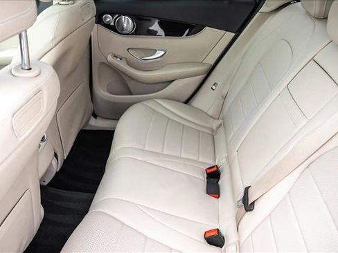 Certified 2018 Mercedes-Benz GLC 300 4MATIC image 25