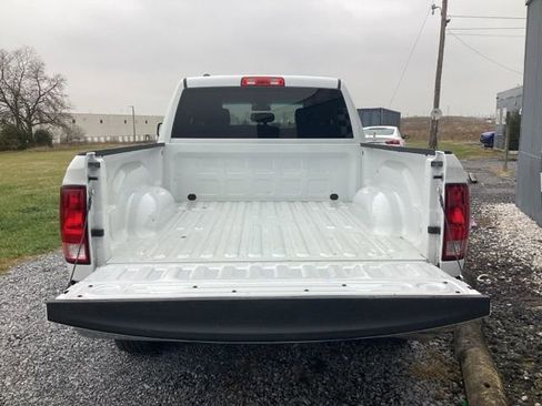 Used 2024 RAM 1500 Classic SLT AWD/4WD image 8