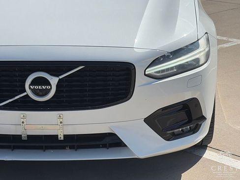 Used 2020 Volvo S90 T6 R-Design AWD/4WD image 3