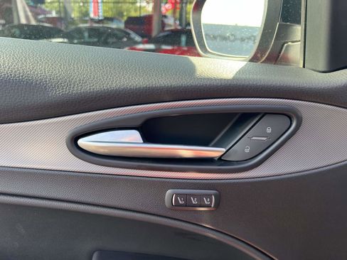 Used 2023 Alfa Romeo Stelvio Veloce image 17