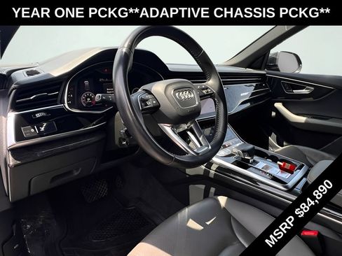 Used 2019 Audi Q8 Prestige w/ Adaptive Chassis Package AWD/4WD image 4