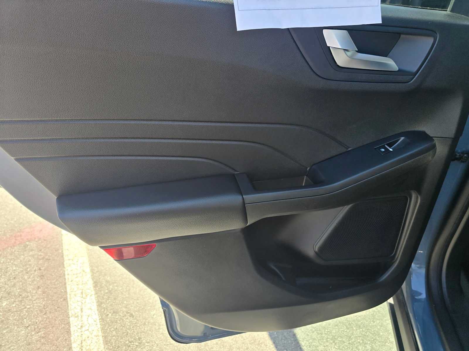 Used 2023 Ford Escape SE FWD image 21