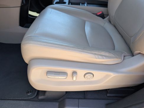 Used 2019 Honda Odyssey EX-L image 10
