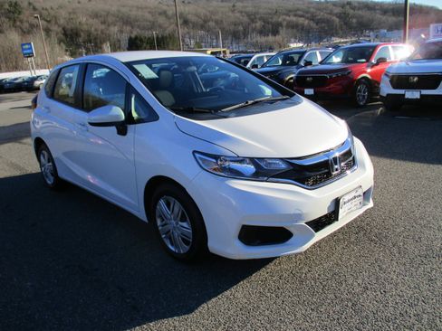 Certified 2019 Honda Fit LX image 3