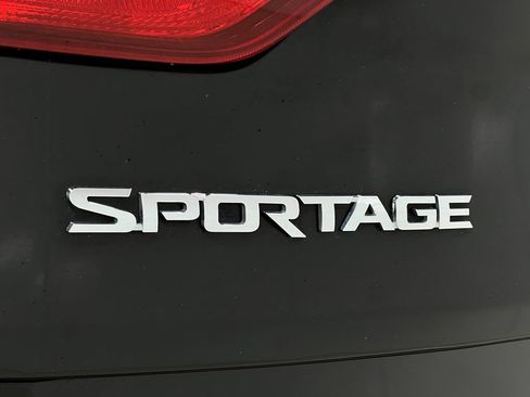 Used 2018 Kia Sportage EX w/ EX Technology Package FWD image 41