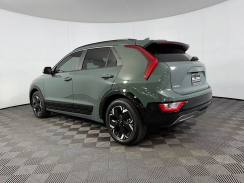 Used 2024 Kia Niro Wind FWD image 10