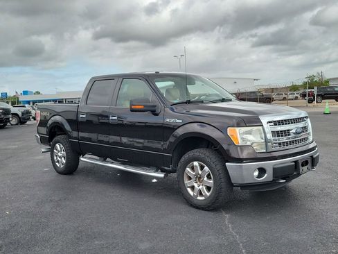 Used 2013 Ford F150 XLT w/ XLT Chrome Pkg image 19