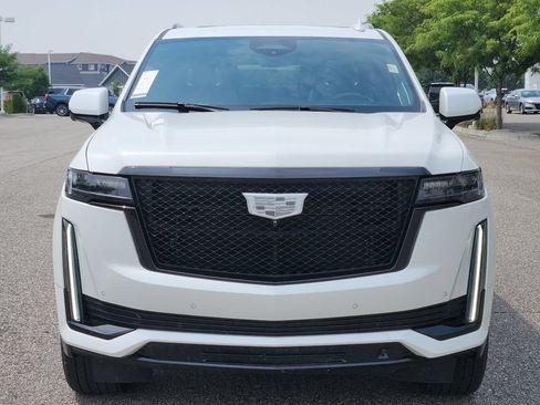 Used 2021 Cadillac Escalade Sport Platinum w/ LPO, ONYX Package AWD/4WD image 40