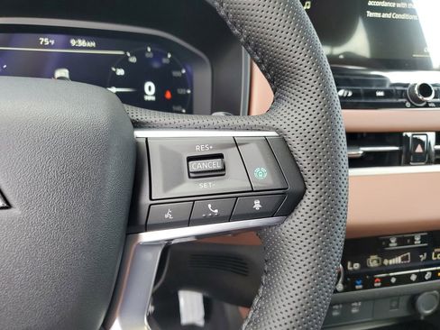 New 2026 Mitsubishi Outlander SEL FWD image 24