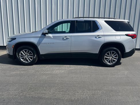 Used 2022 Chevrolet Traverse LT AWD/4WD image 3
