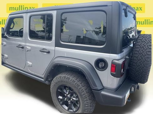 Used 2021 Jeep Wrangler Unlimited Sport AWD/4WD image 8