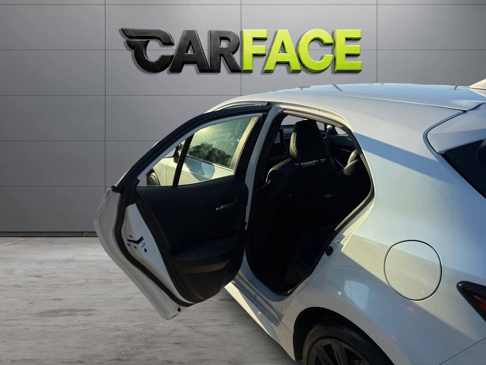 Used 2024 Toyota Corolla XSE FWD image 18