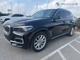 Certified 2023 BMW X5 xDrive40i w/ Premium Package AWD/4WD video 1