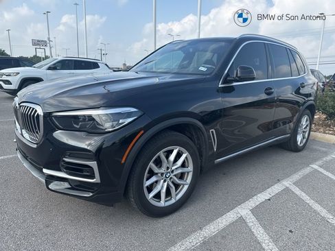 Certified 2023 BMW X5 xDrive40i w/ Premium Package AWD/4WD image 1