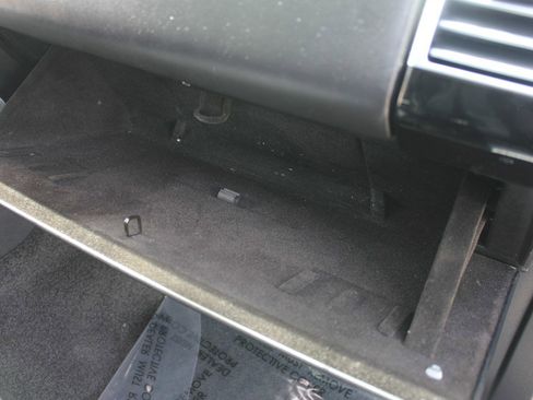 Used 2015 Land Rover Range Rover HSE image 35