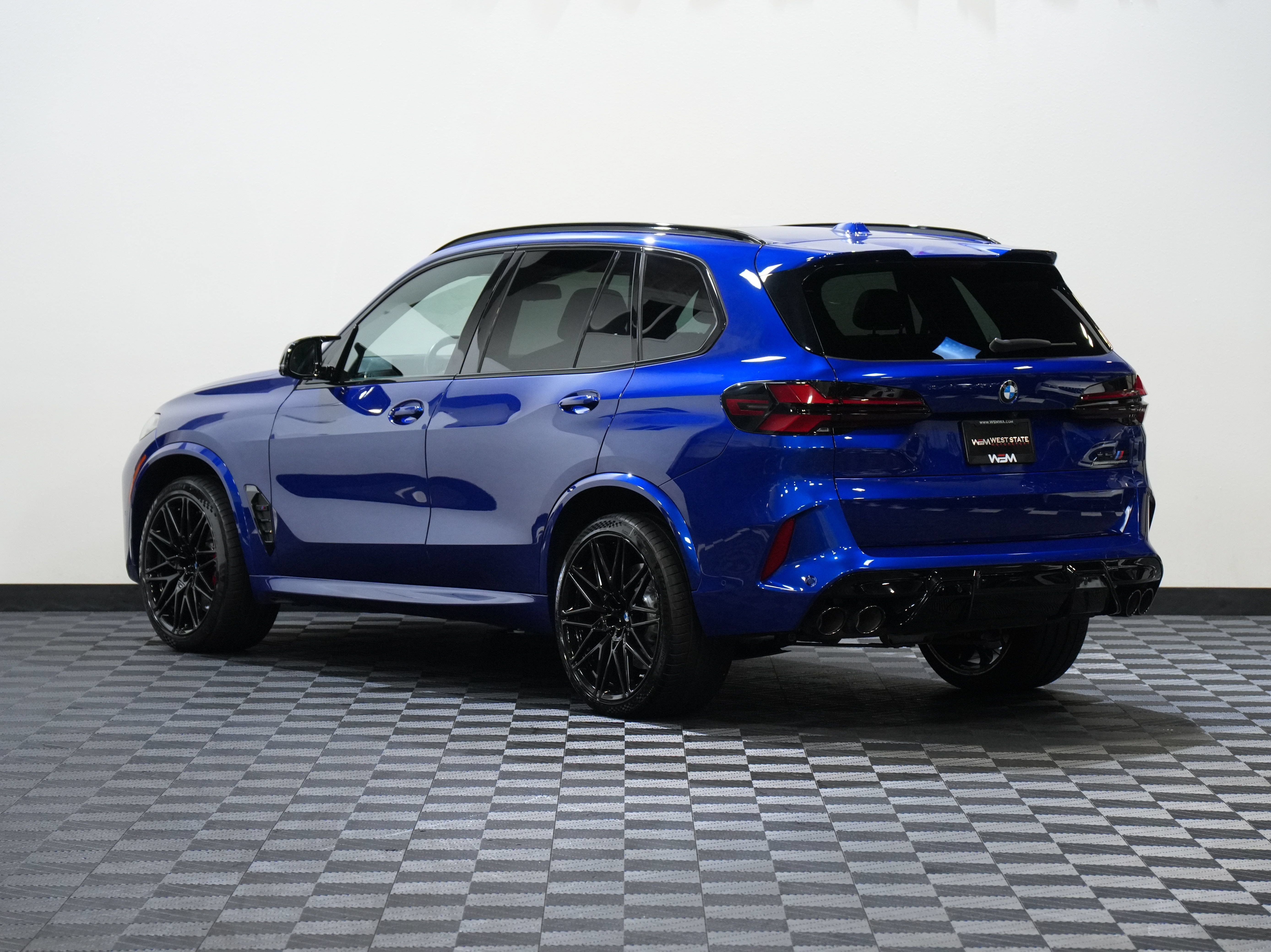 Used 2024 BMW X5 M Competition w/ Executive Package AWD/4WD image 8