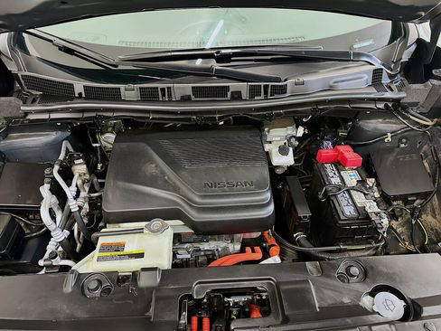 Used 2024 Nissan Leaf SV Plus FWD image 34