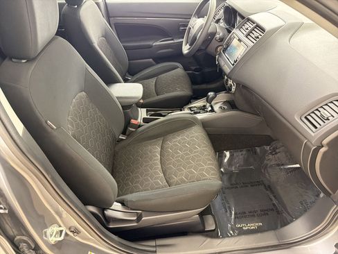 Used 2025 Mitsubishi Outlander Sport ES image 28