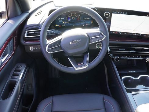 New 2026 Chevrolet Traverse Z71 w/ Driver Confidence Package image 13