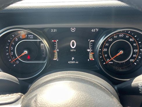 Used 2023 Jeep Wrangler Unlimited Sport image 23