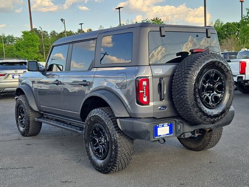 Used 2022 Ford Bronco Wildtrak image 8