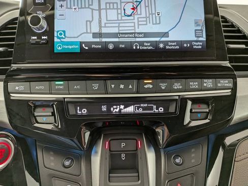 New 2026 Honda Odyssey Touring image 24