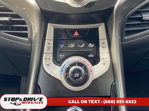 Used 2012 Hyundai Elantra Limited image 12