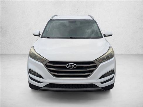 Used 2016 Hyundai Tucson Sport FWD image 2