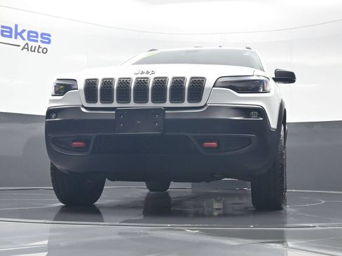 Used 2019 Jeep Cherokee Trailhawk w/ Comfort/Convenience Group AWD/4WD image 42