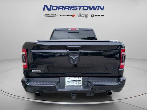 Used 2023 RAM 1500 Laramie AWD/4WD image 5
