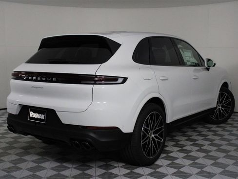 New 2026 Porsche Cayenne image 7