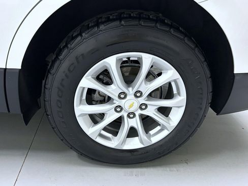 Used 2018 Chevrolet Equinox LT image 22