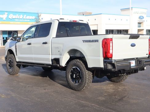 New 2026 Ford F250 XLT w/ Tremor Off-Road Package image 21