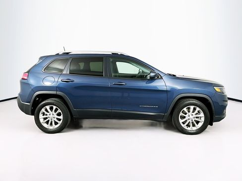 Used 2021 Jeep Cherokee Latitude image 10