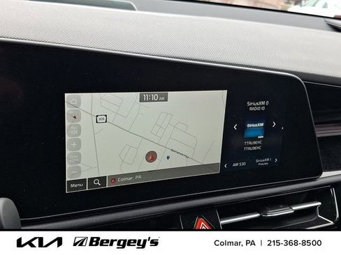 Used 2023 Kia Niro SX Touring image 20