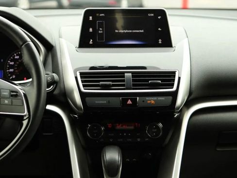 Used 2020 Mitsubishi Eclipse Cross SE image 37