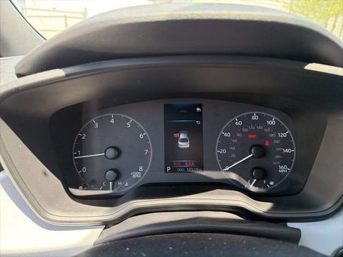 Used 2025 Toyota Corolla SE image 22