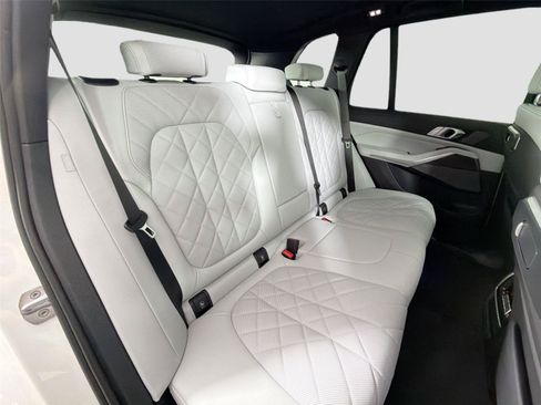 New 2026 BMW X5 xDrive40i AWD/4WD image 53