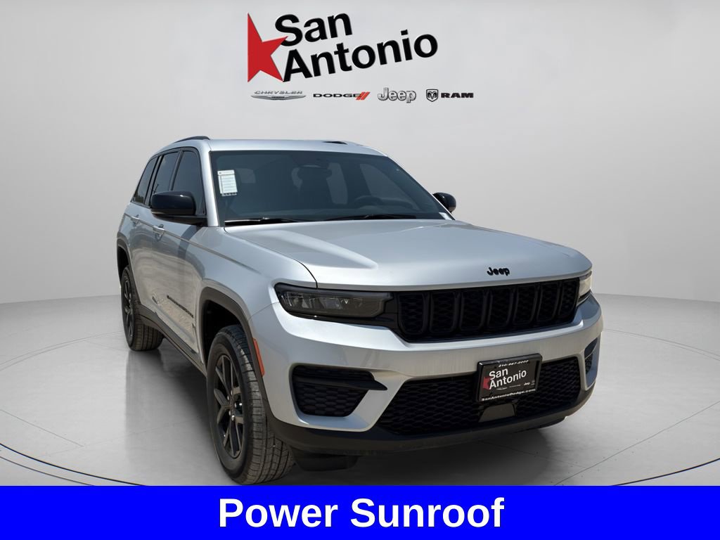 New 2025 Jeep Grand Cherokee Altitude RWD image 3