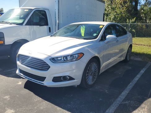 Used 2016 Ford Fusion Titanium image 3