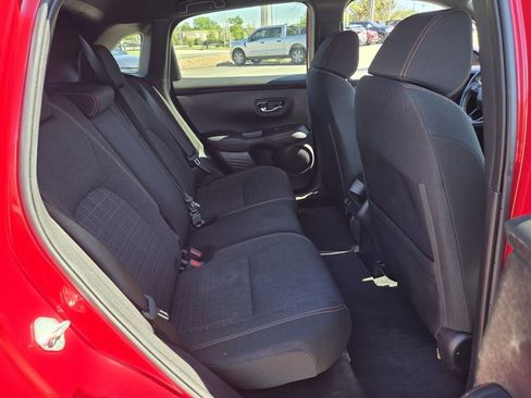 Used 2023 Honda HR-V Sport image 14