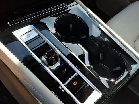 New 2026 Volkswagen Atlas SE image 20