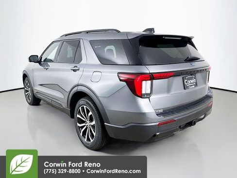 New 2026 Ford Explorer ST-Line image 5